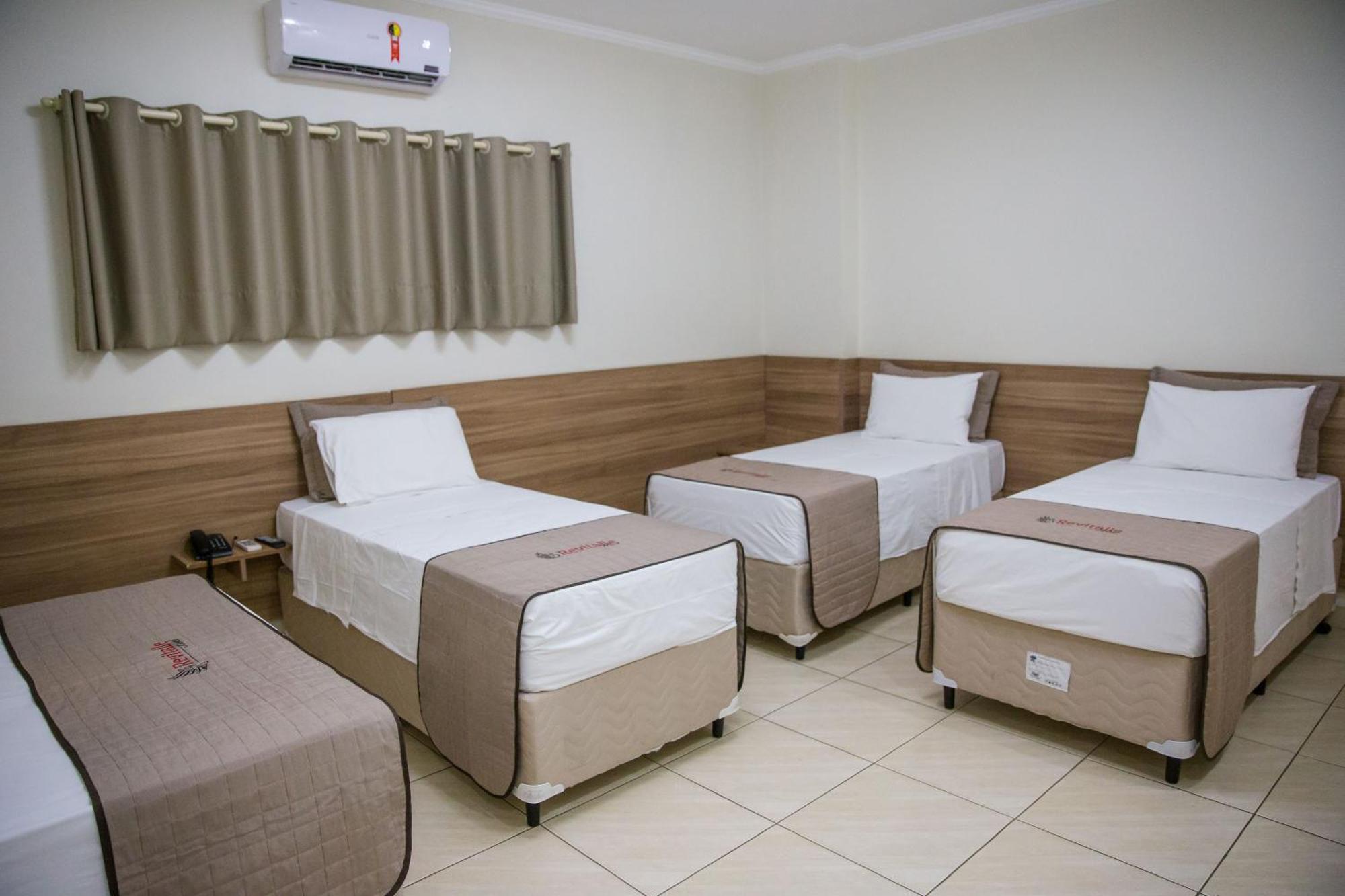 Revitalle Hotel ボトゥポランガ エクステリア 写真