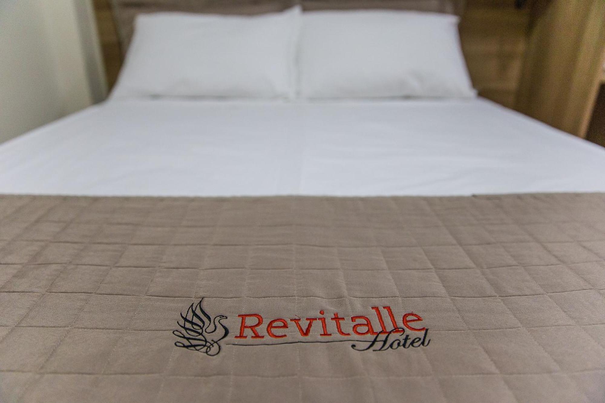Revitalle Hotel ボトゥポランガ エクステリア 写真