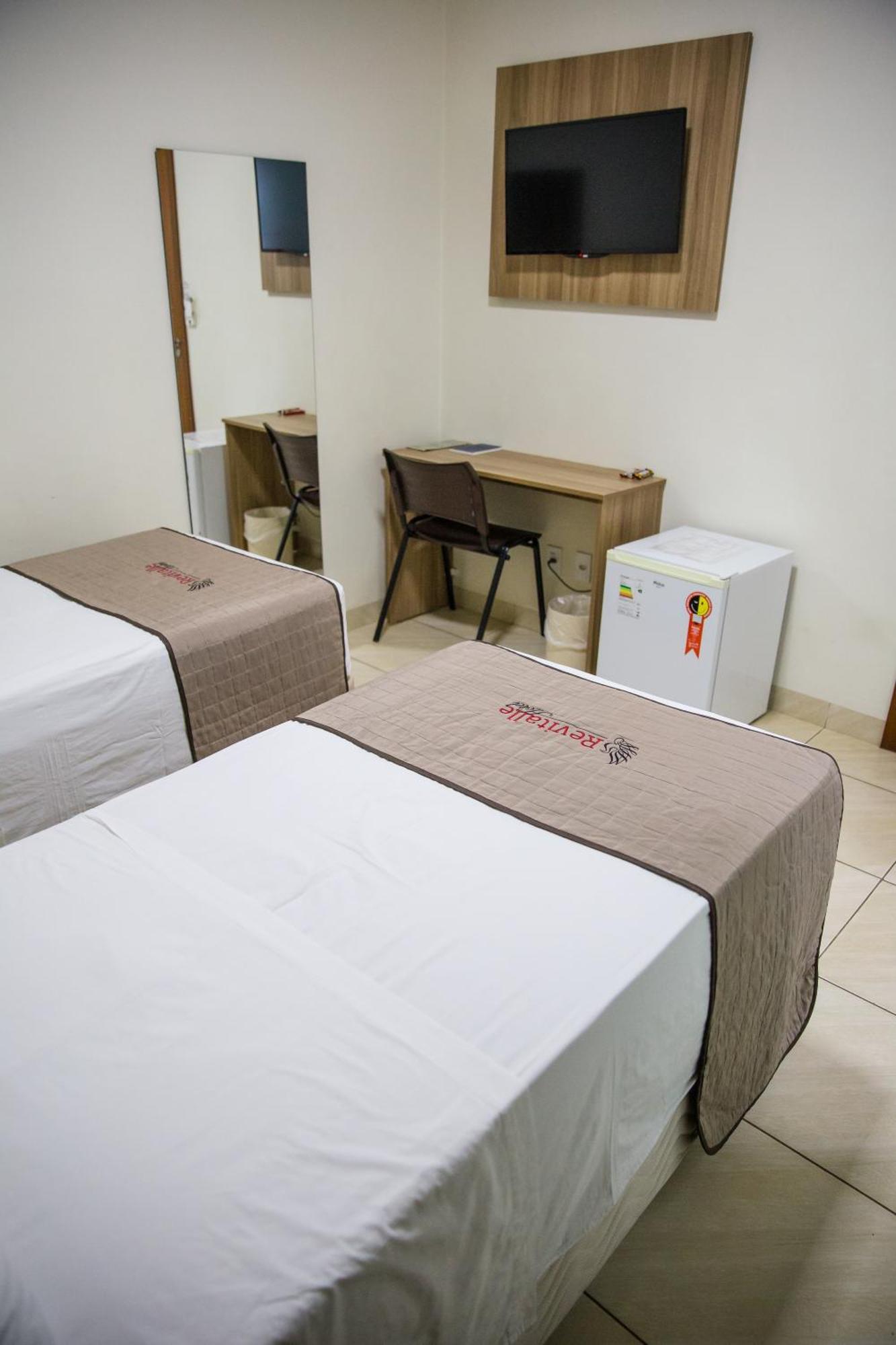 Revitalle Hotel ボトゥポランガ エクステリア 写真