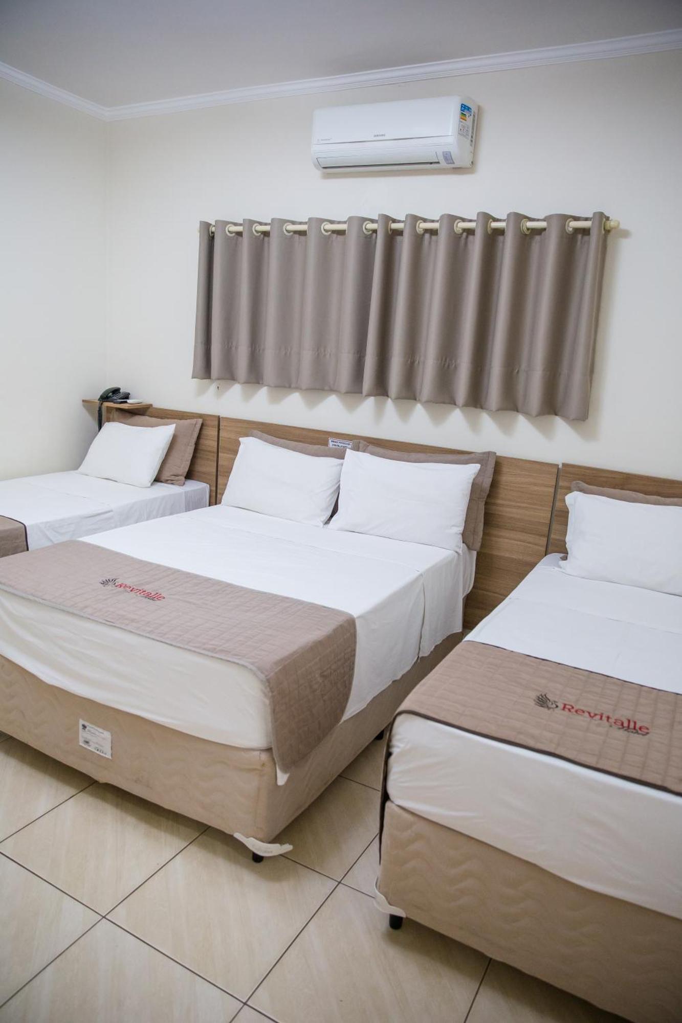Revitalle Hotel ボトゥポランガ エクステリア 写真