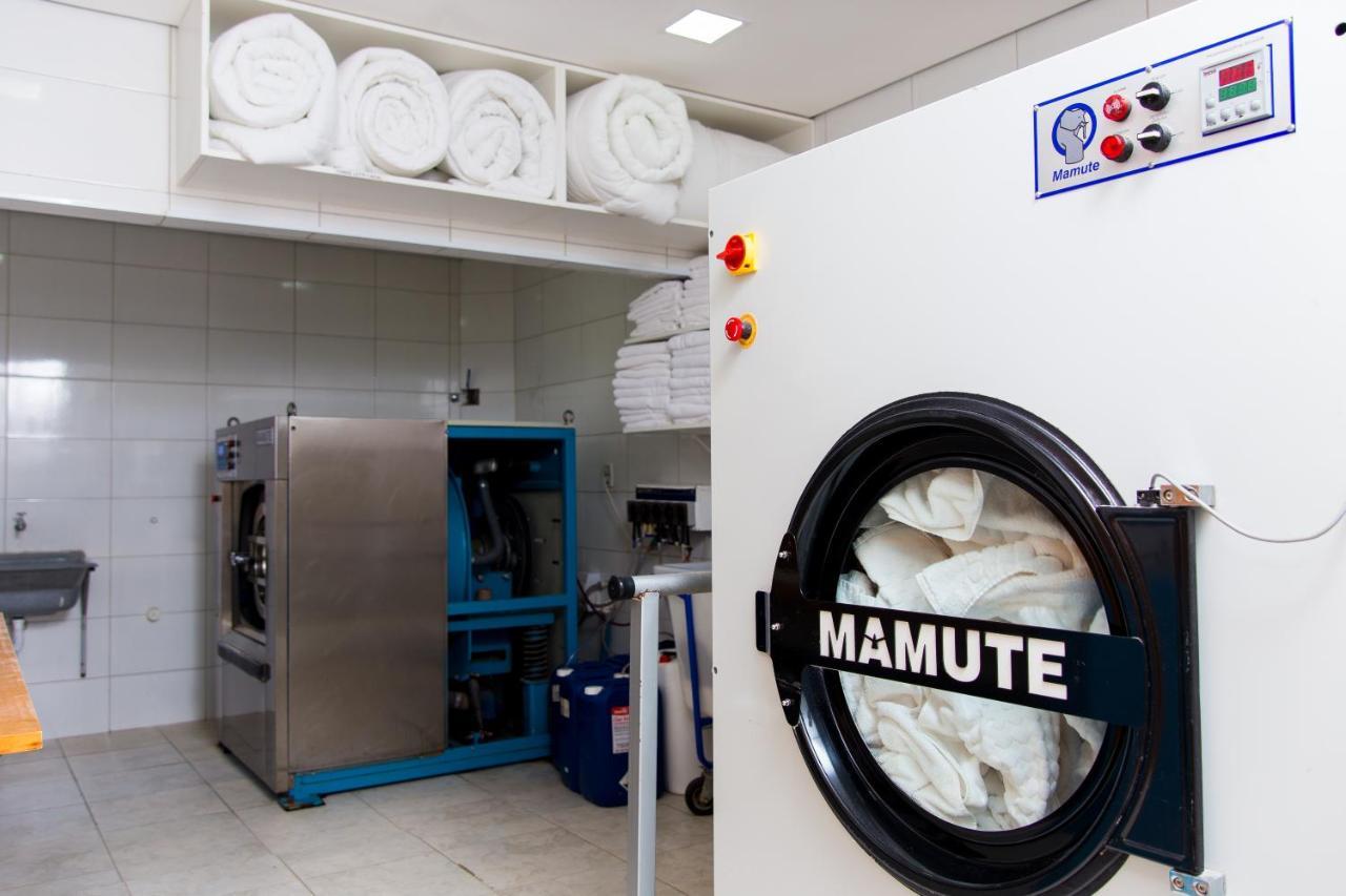 Revitalle Hotel ボトゥポランガ エクステリア 写真